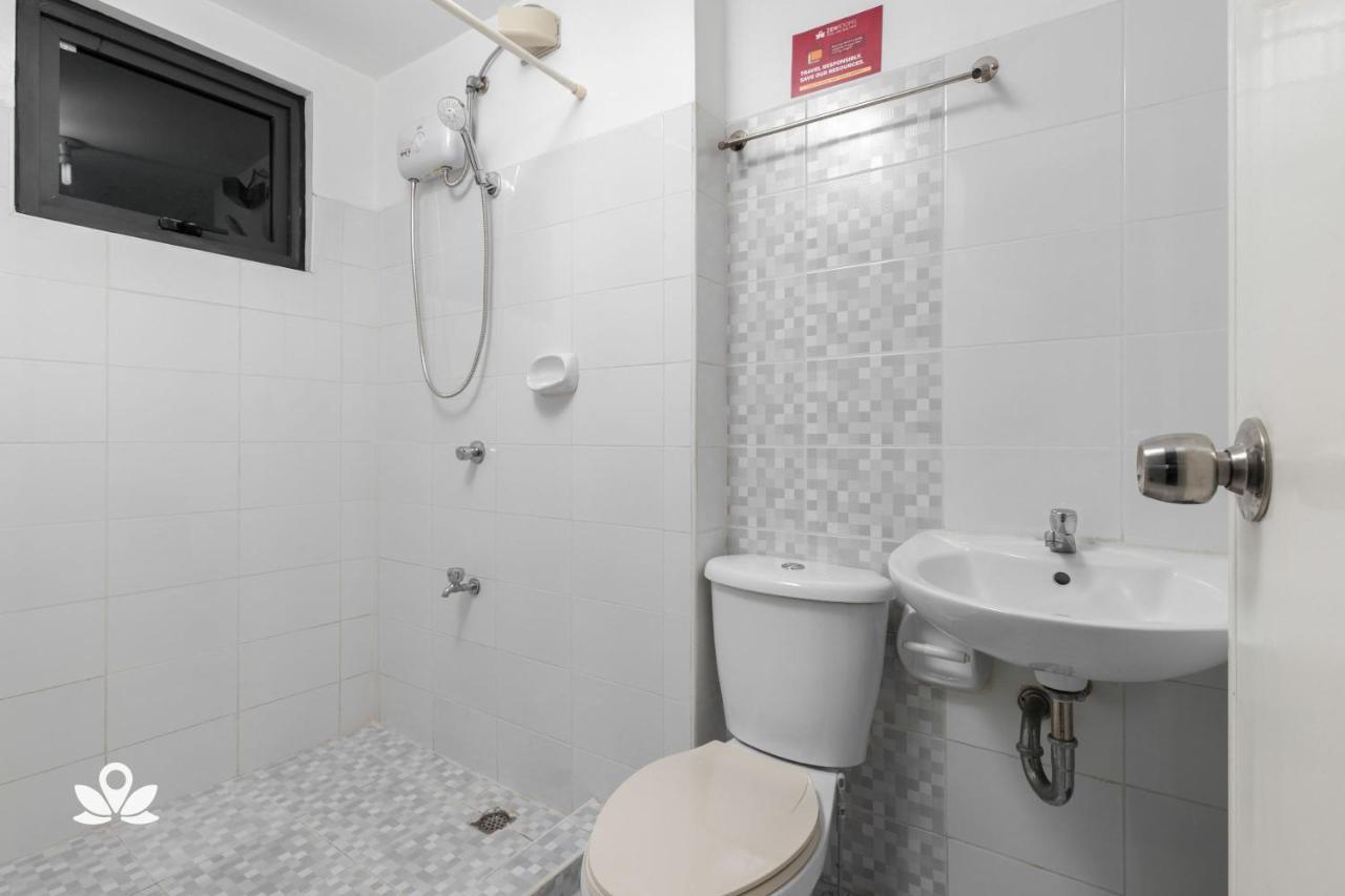 Zen Rooms Adb Avenue Ortigas Pasig City ภายนอก รูปภาพ